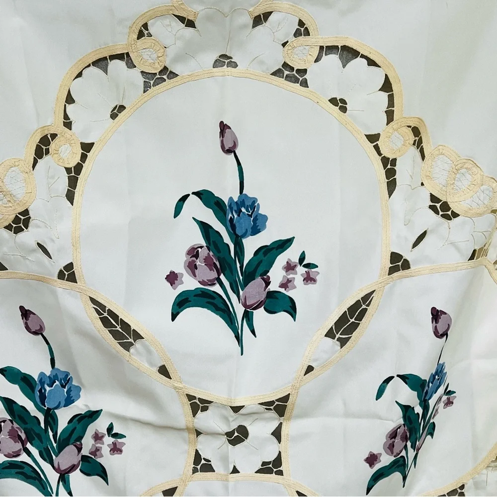 Vintage Fabric Valance Shower Curtain With Floral Design /Lace Bric-a-Brac Trim